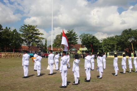 Upacara Pengibaran Bendera Hari Kemerdekaan Republik Indonesia 17 Agustus 2022